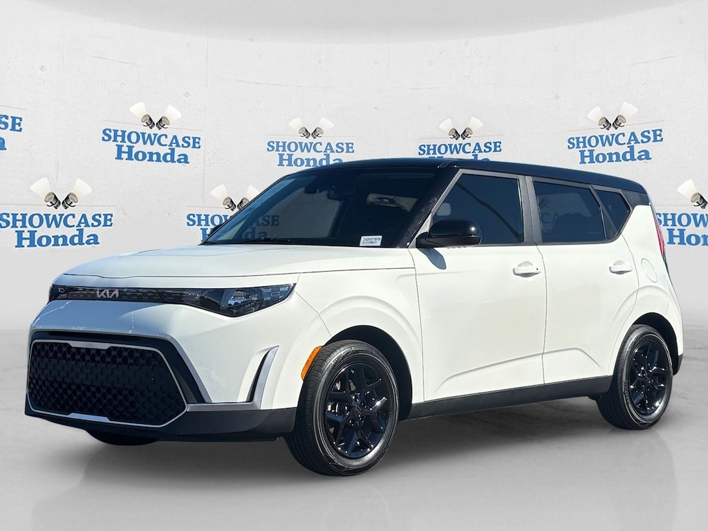 Used 2023 Kia Soul S Hatchback