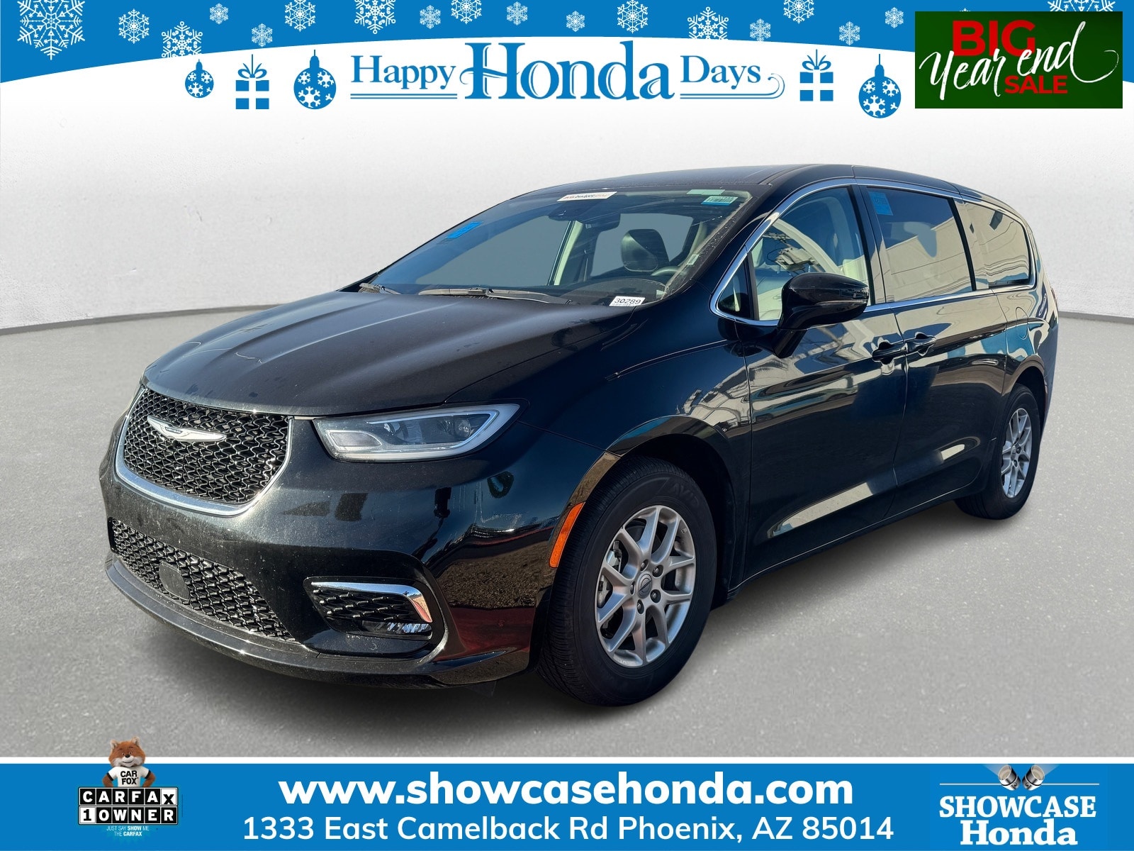 2024 Chrysler Pacifica Touring L's photo