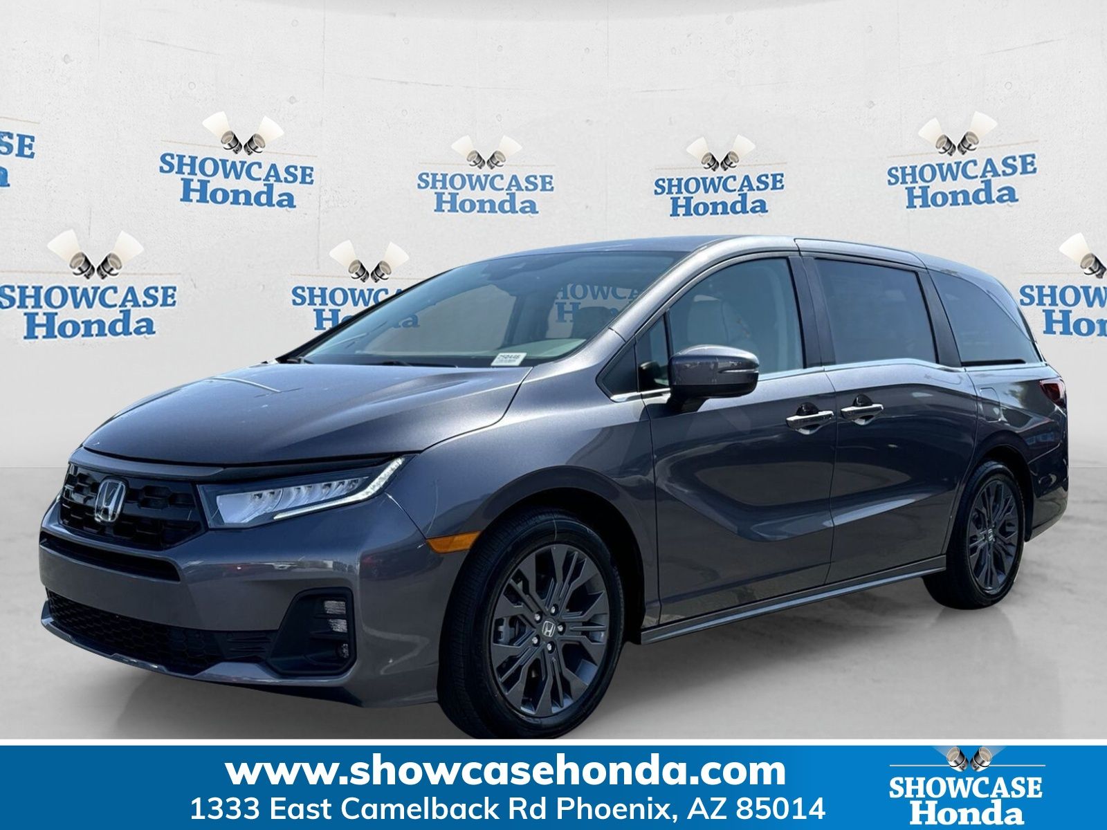 2026 Honda Odyssey Touring's photo