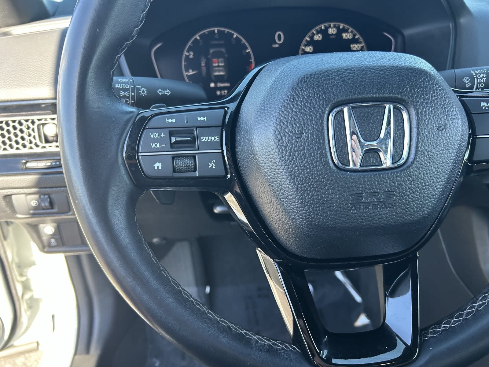 2024 Honda Civic Sport - Photo 24