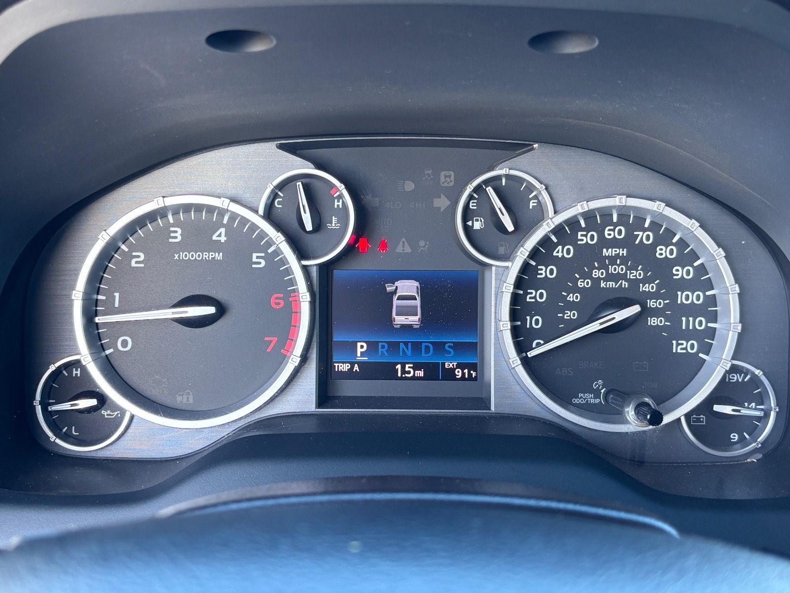 2015 Toyota Tundra SR5 - Photo 26
