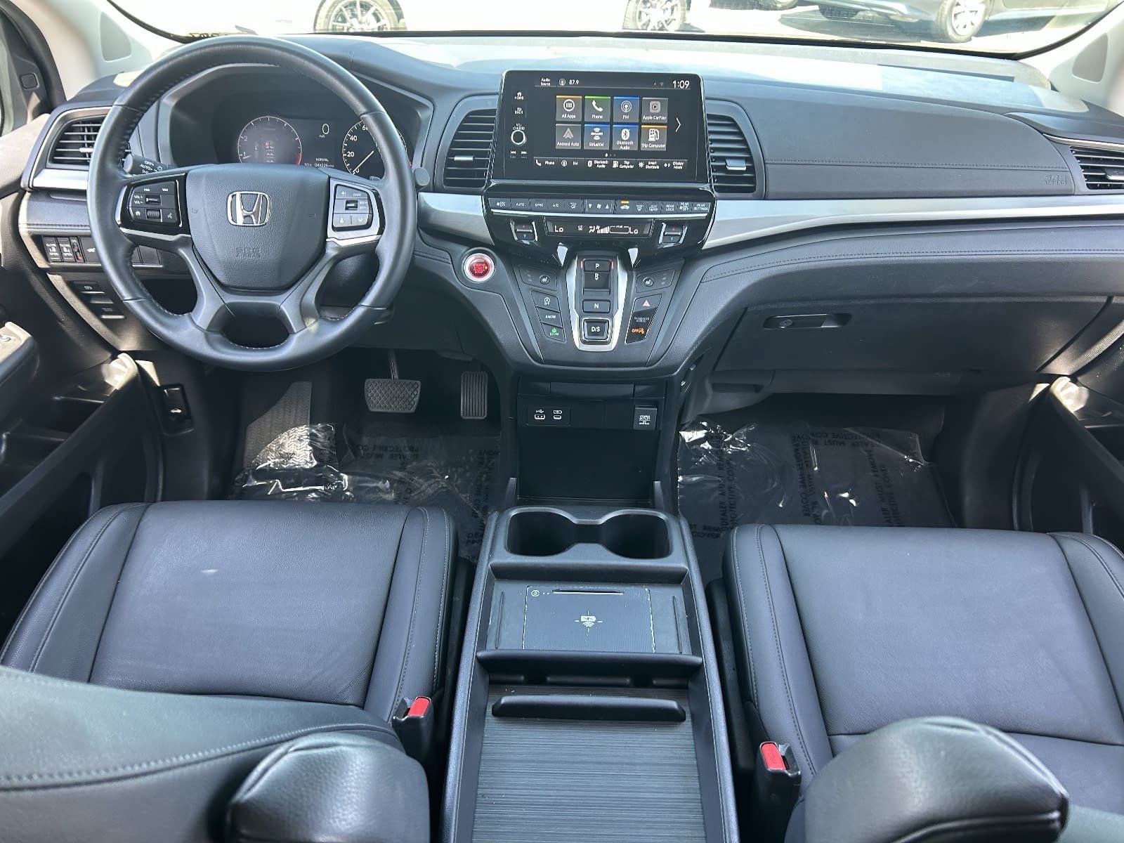 2025 Honda Odyssey EX-L - Photo 18