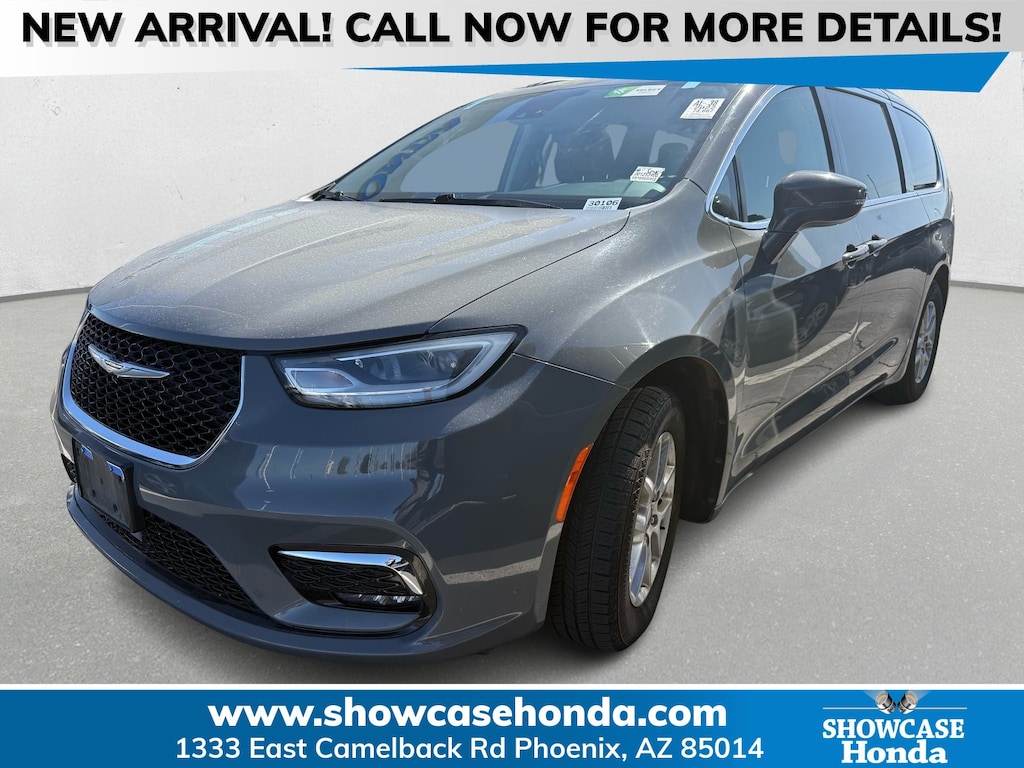 Used 2022 Chrysler Pacifica Touring L Van Passenger Van