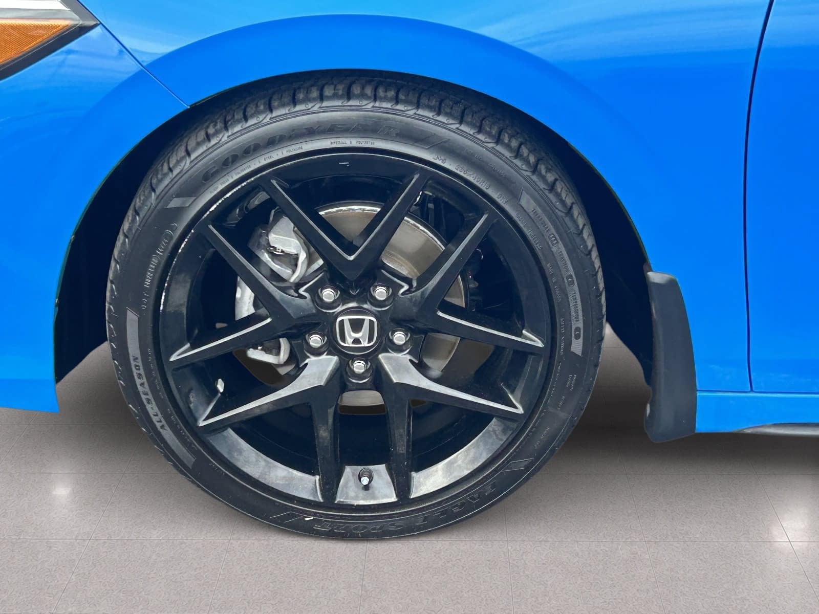 2025 Honda Civic Hatchback Sport - Photo 11