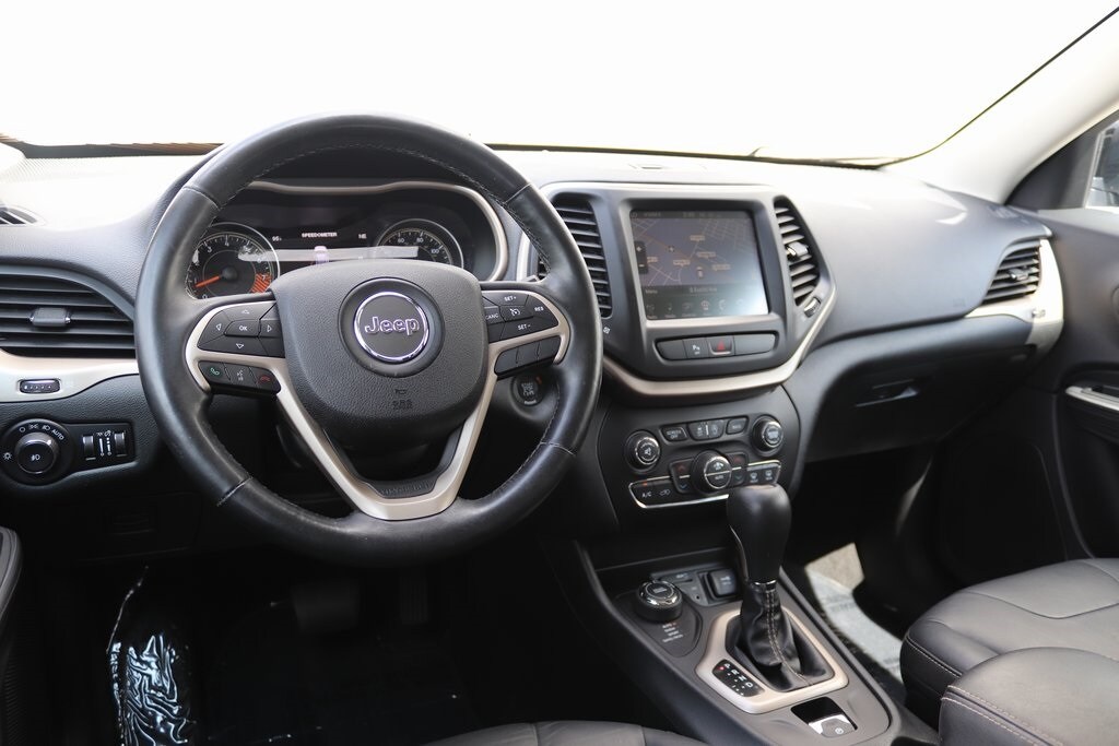 2015 Jeep Cherokee Limited photo 3