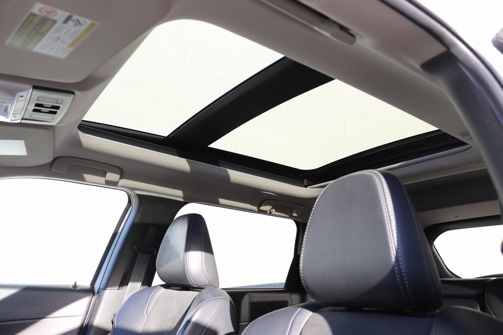 2024 Mitsubishi Outlander SE Ralliart photo 3