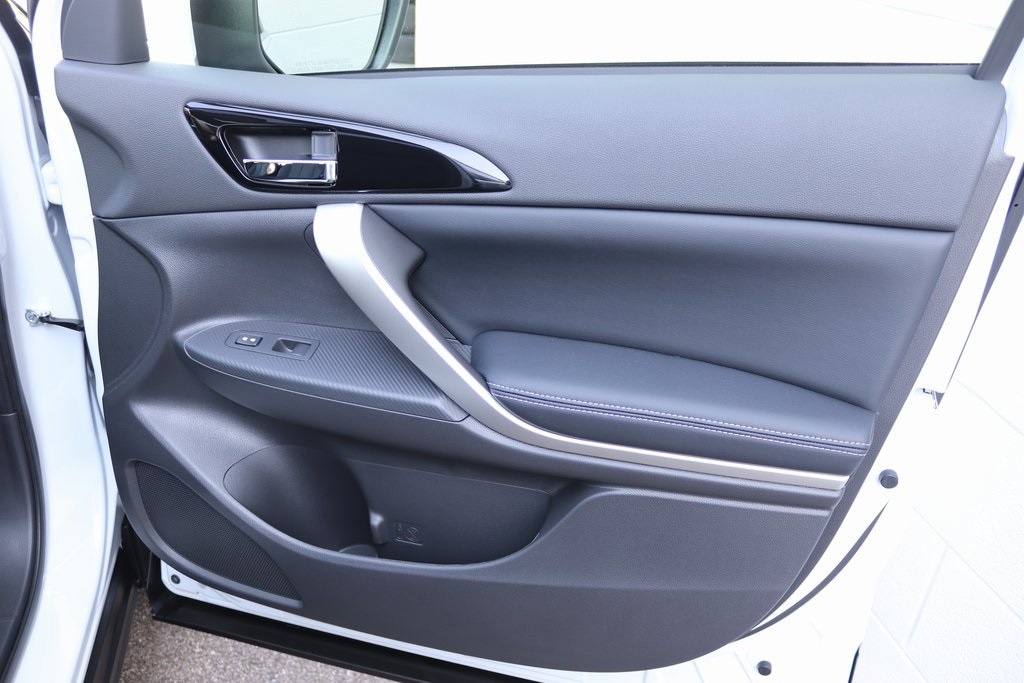 2026 Mitsubishi Eclipse Cross SE - Photo 7