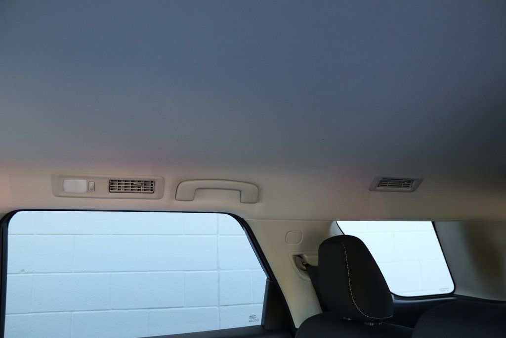 2022 Nissan Pathfinder S - Photo 19