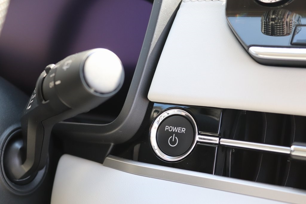 2025 Mitsubishi Outlander Plug-in Hybrid SEL - Photo 24