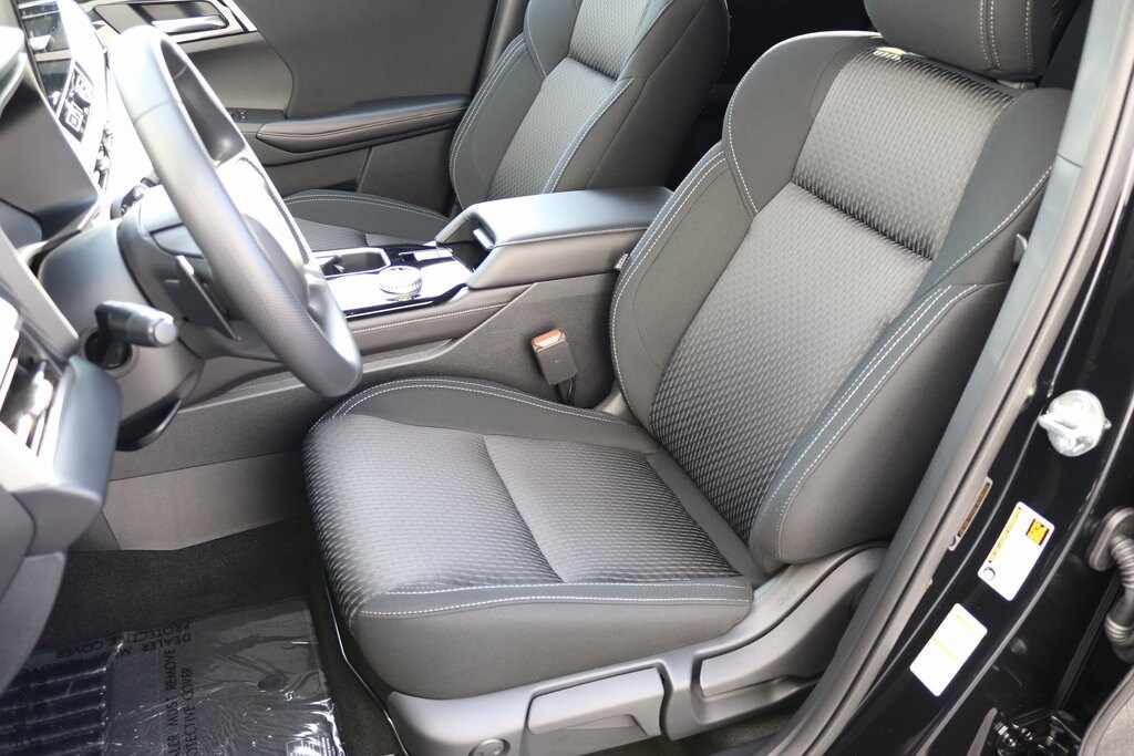 2025 Mitsubishi Outlander ES photo 4