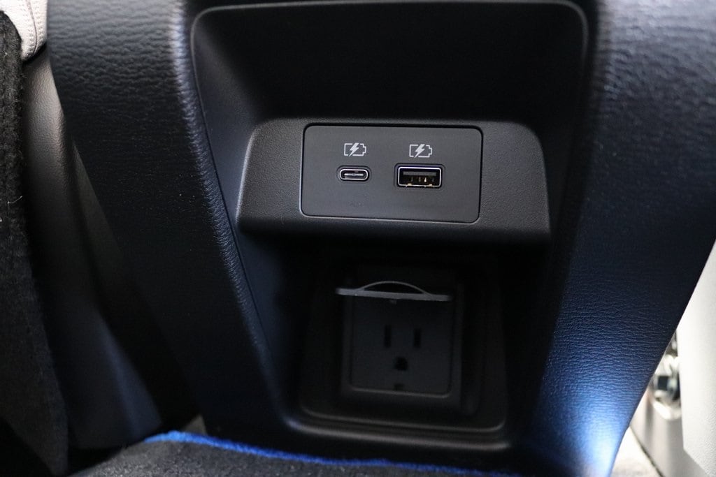 2025 Mitsubishi Outlander Plug-in Hybrid SEL - Photo 8