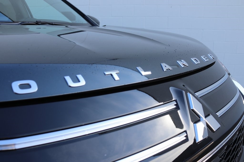 2026 Mitsubishi Outlander SE - Photo 32