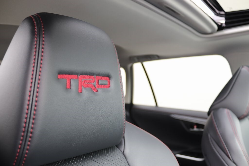 2024 Toyota RAV4 TRD photo 3