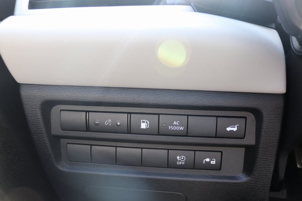 2025 Mitsubishi Outlander Plug-in Hybrid SEL - Photo 33