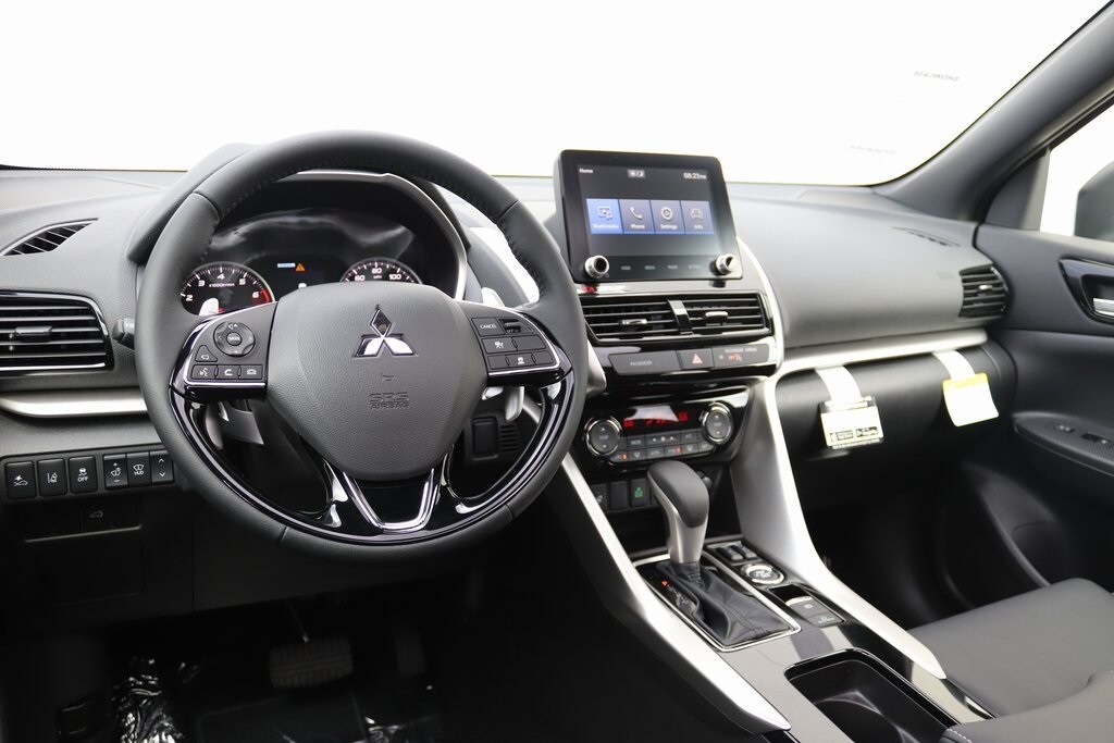 2026 Mitsubishi Eclipse Cross SEL photo 2