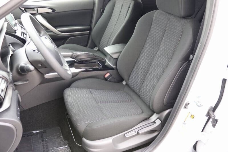 2025 Mitsubishi Eclipse Cross SEL photo 3