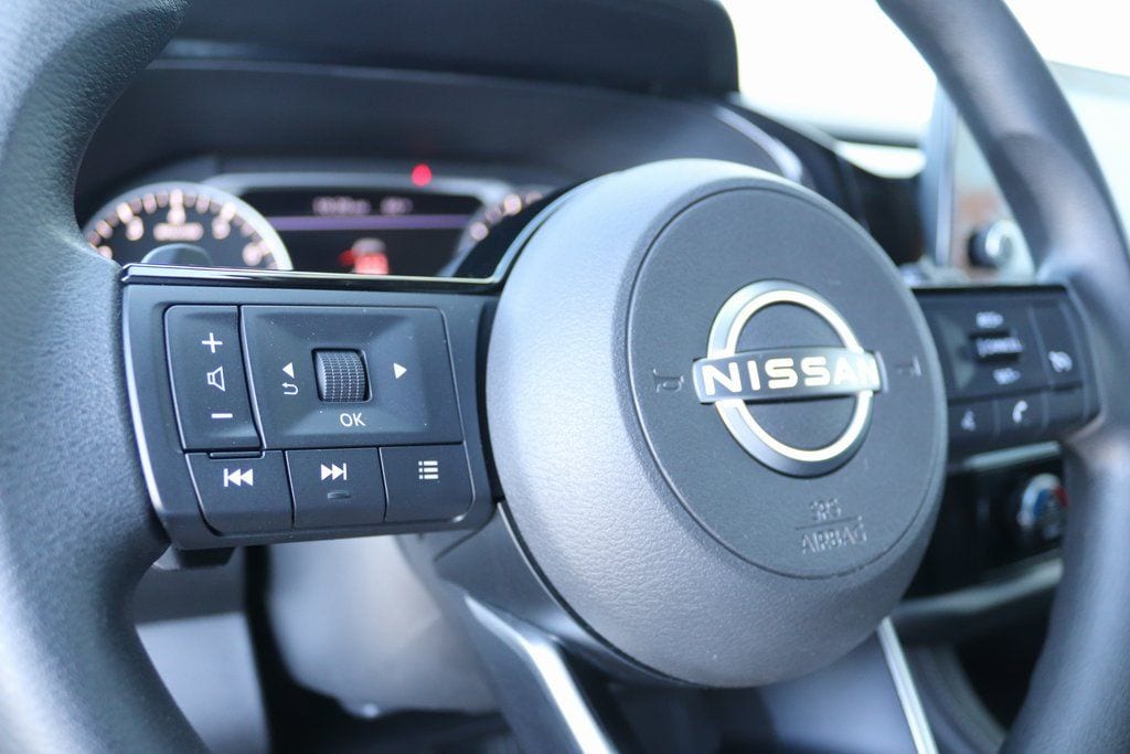 2022 Nissan Pathfinder S - Photo 21
