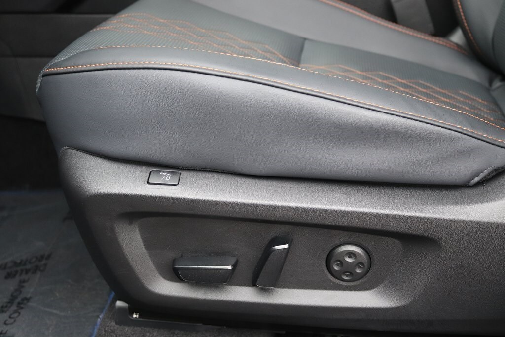 2025 Mitsubishi Outlander SEL Platinum GT photo 4