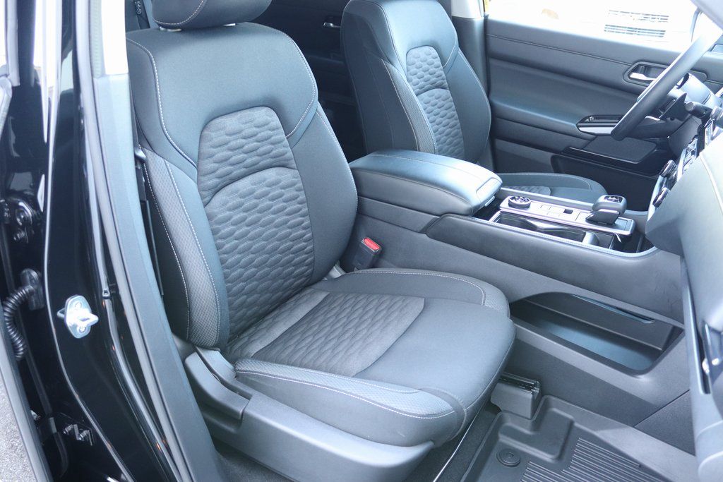 2022 Nissan Pathfinder S - Photo 36