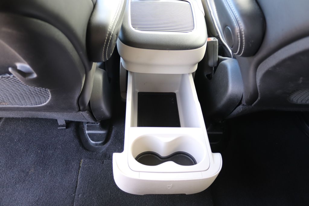 2023 Chrysler Pacifica Hybrid Limited - Photo 27