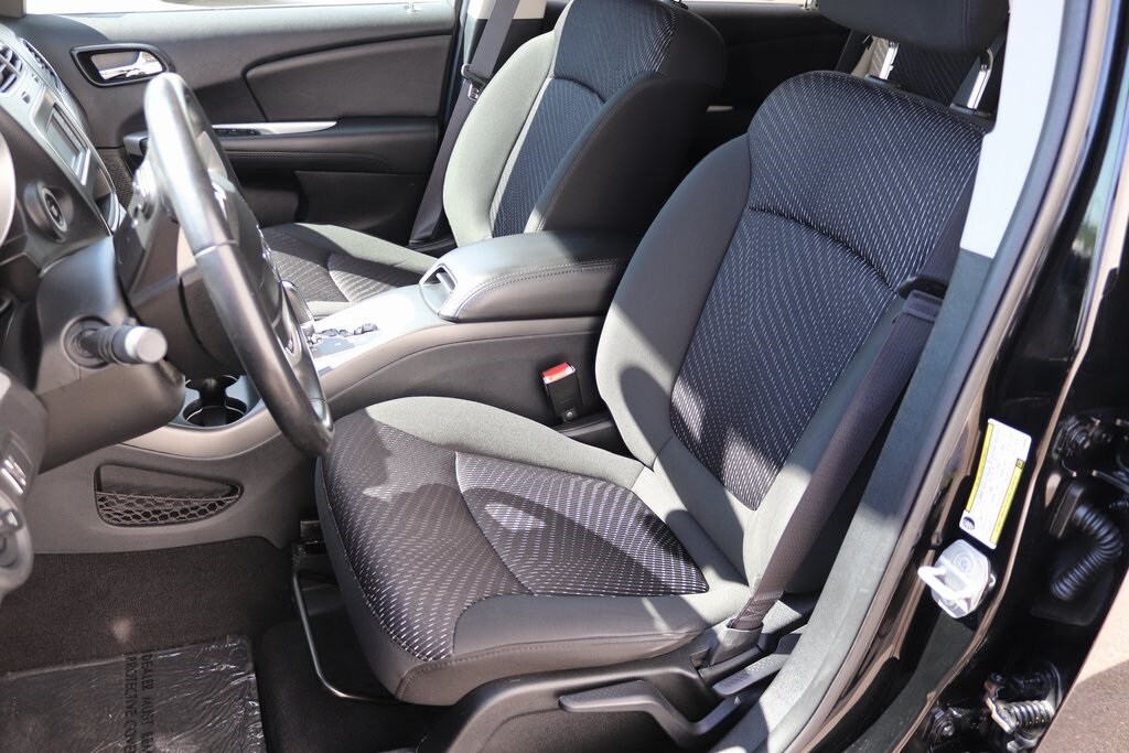 2019 Dodge Journey SE photo 4