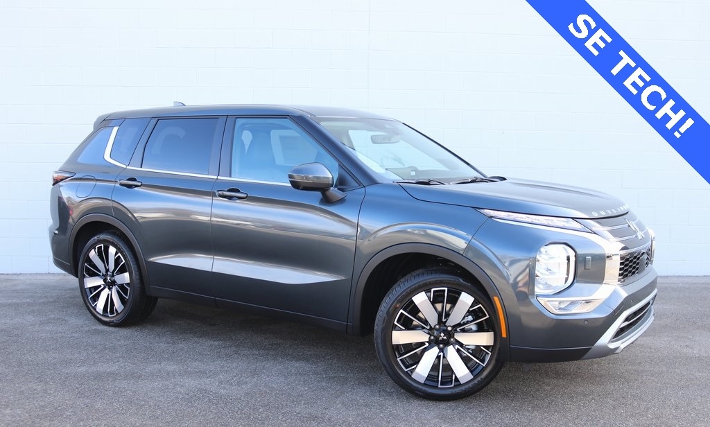 2026 Mitsubishi Outlander SE S-AWC's photo