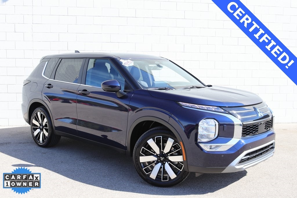 2025 Mitsubishi Outlander SE's photo