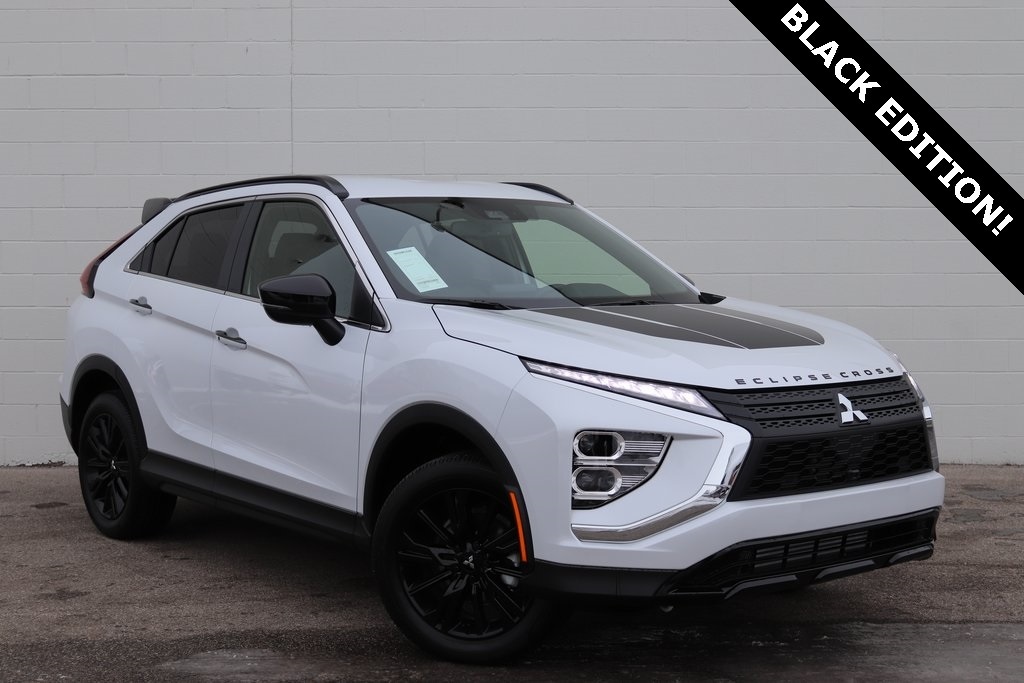 2025 Mitsubishi Eclipse Cross Black Edition's photo