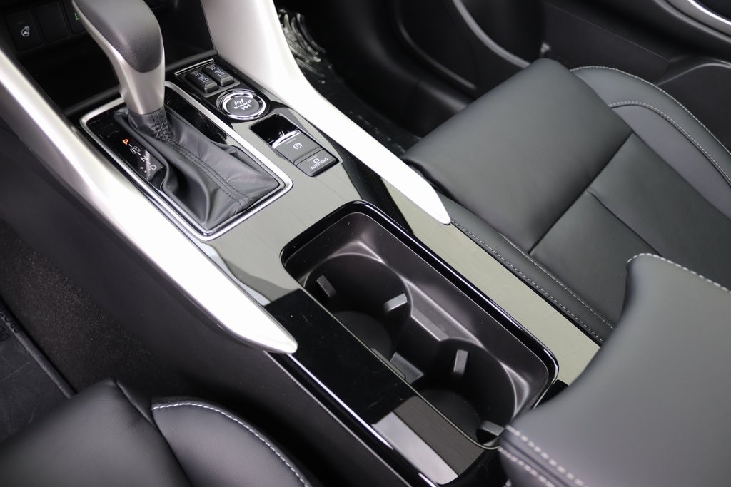 2026 Mitsubishi Eclipse Cross SEL - Photo 15