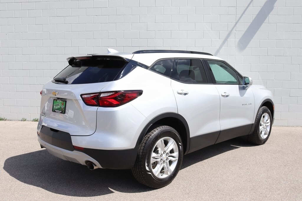 2020 Chevrolet Blazer 2LT photo 2
