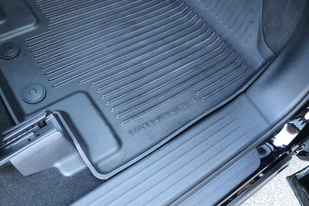 2022 Nissan Pathfinder S - Photo 34