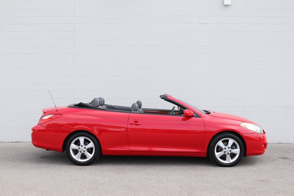 2007 Toyota Camry Solara SLE photo 3