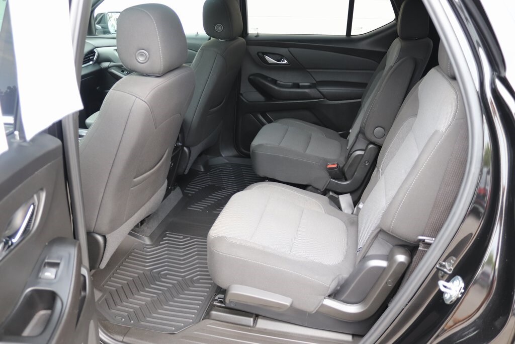 2023 Chevrolet Traverse 1LT - Photo 40