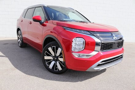 2025 Mitsubishi Outlander SEL Premium SUV