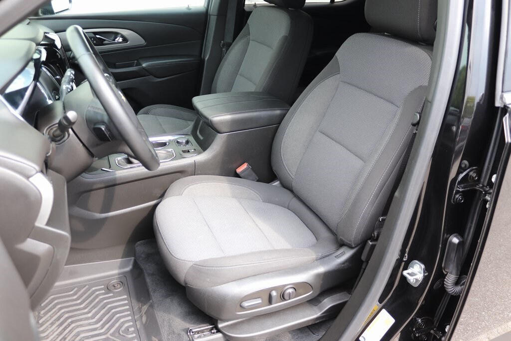 2023 Chevrolet Traverse photo 4