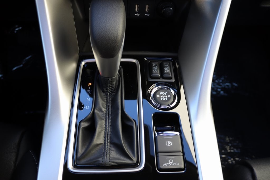 2026 Mitsubishi Eclipse Cross SEL - Photo 13