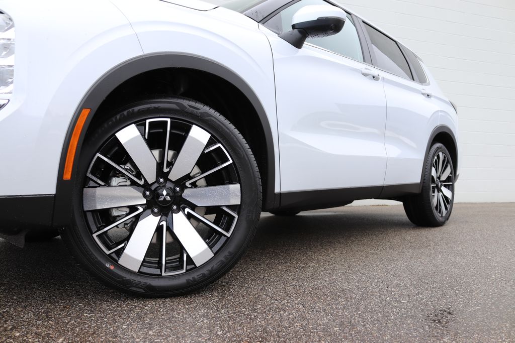 2026 Mitsubishi Outlander SE - Photo 44