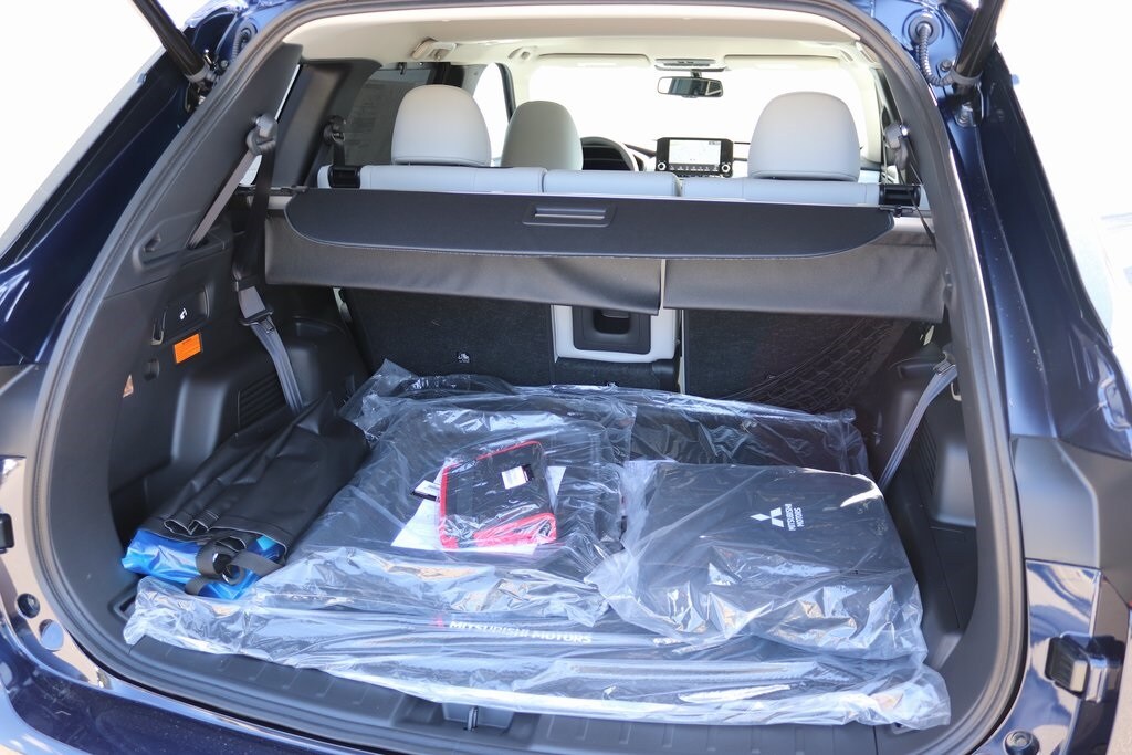 2025 Mitsubishi Outlander Plug-in Hybrid SEL - Photo 25