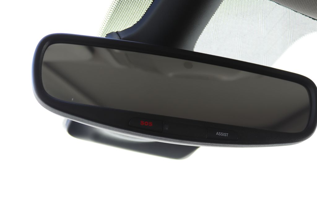 2023 Chrysler Pacifica Hybrid Limited - Photo 16