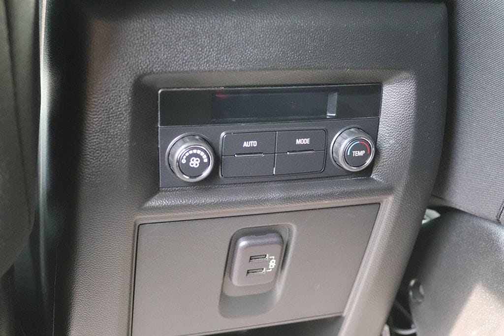 2023 Chevrolet Traverse 1LT - Photo 14