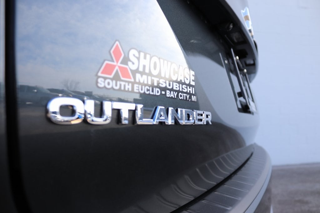 2026 Mitsubishi Outlander SE - Photo 46