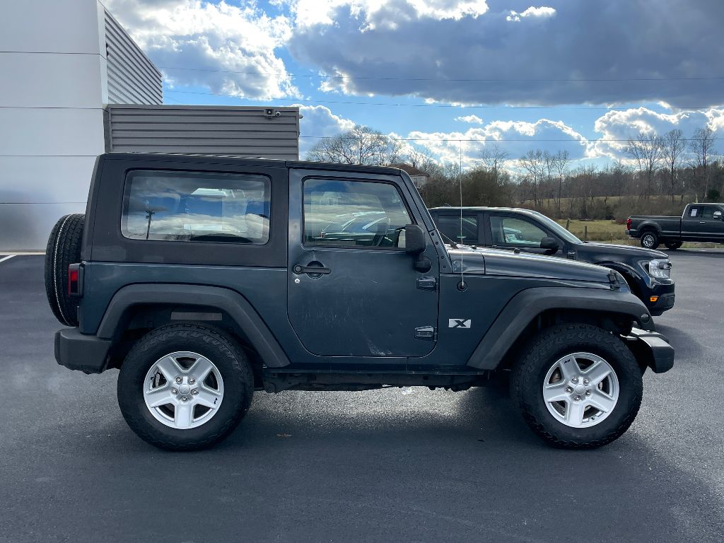 Used 2008 Jeep Wrangler X with VIN 1J4FZ24128L634820 for sale in Wartburg, TN