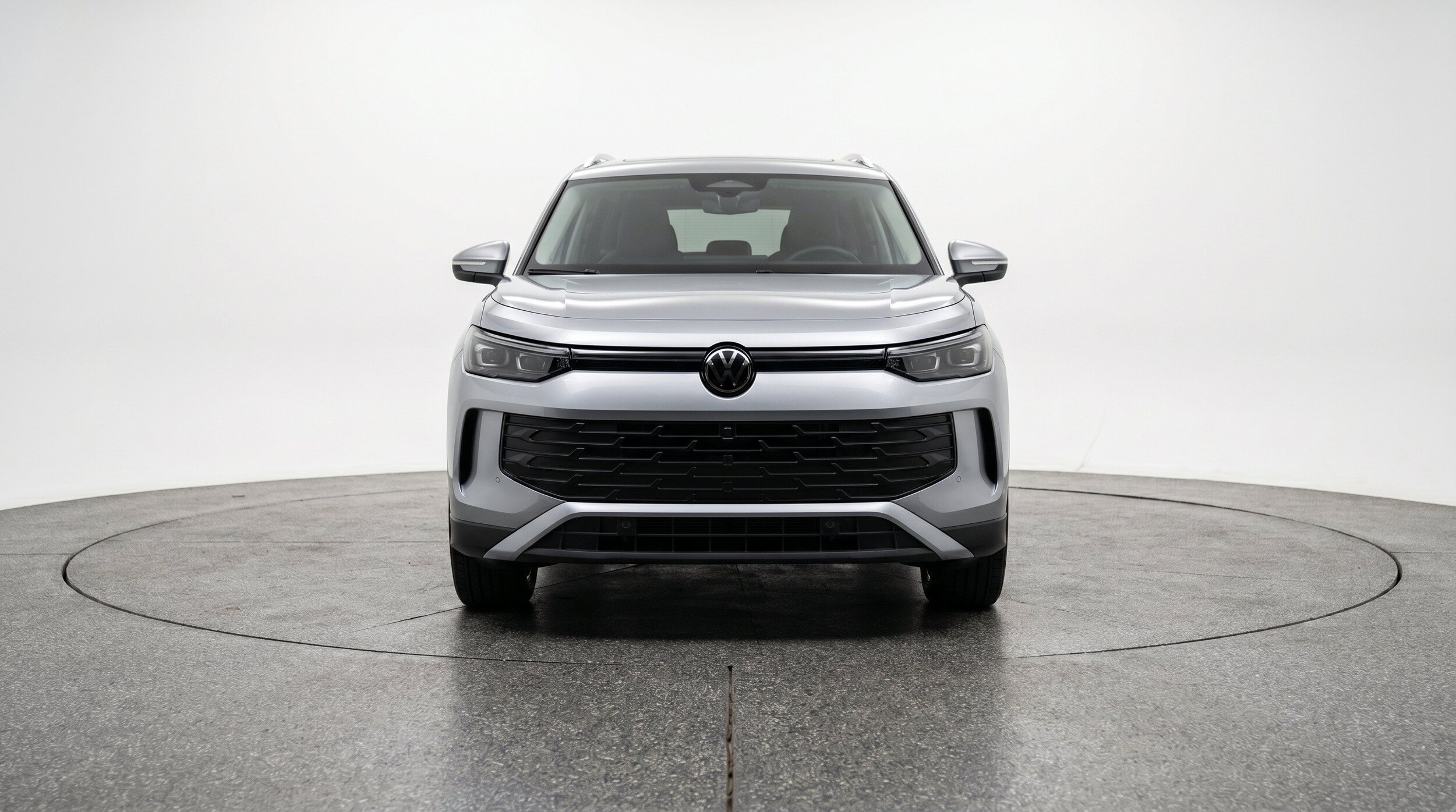 Thumbnail: 2026 Volkswagen Tiguan - 2