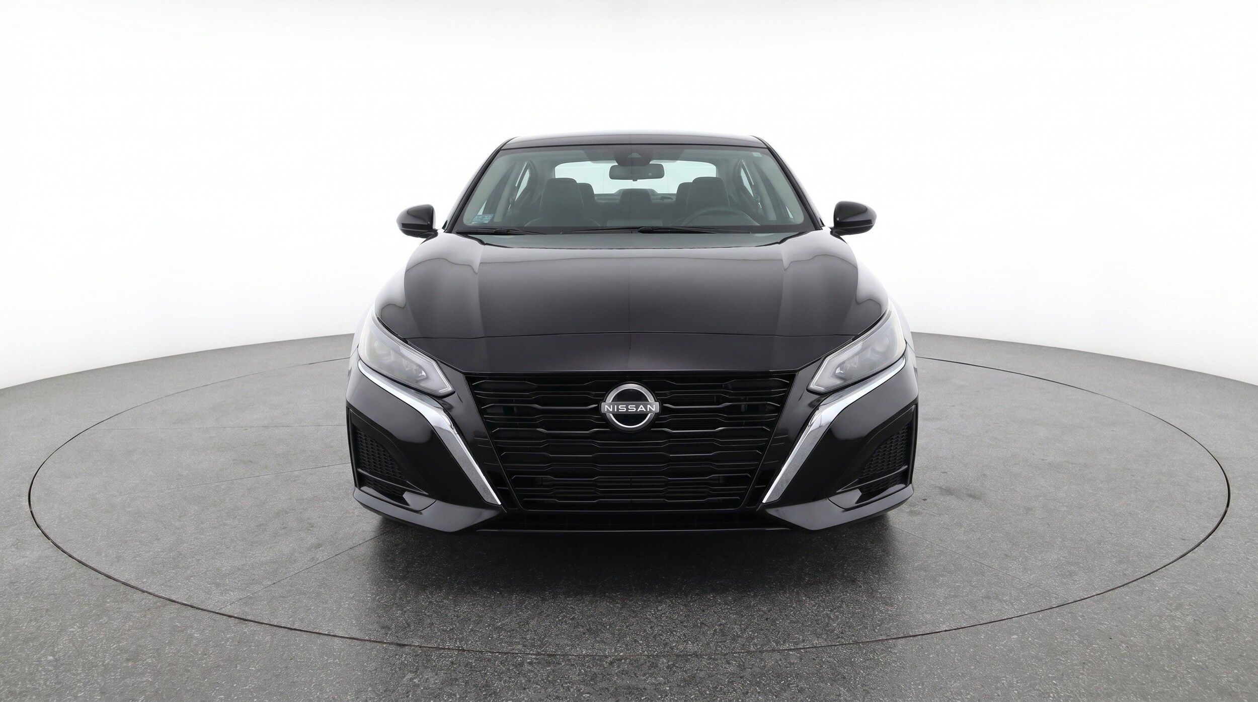 Thumbnail: 2025 Nissan Altima - 2