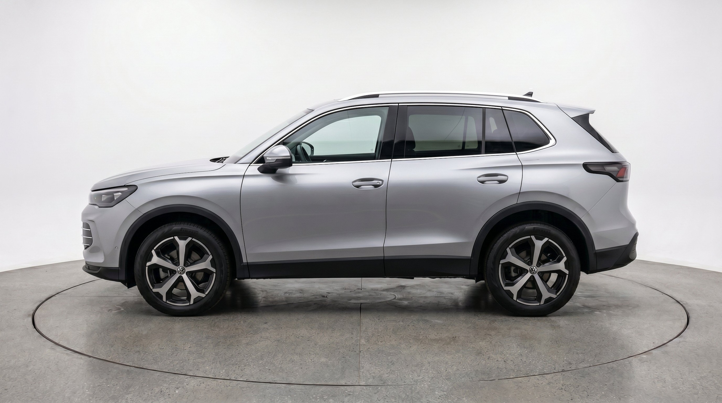 Thumbnail: 2026 Volkswagen Tiguan - 5