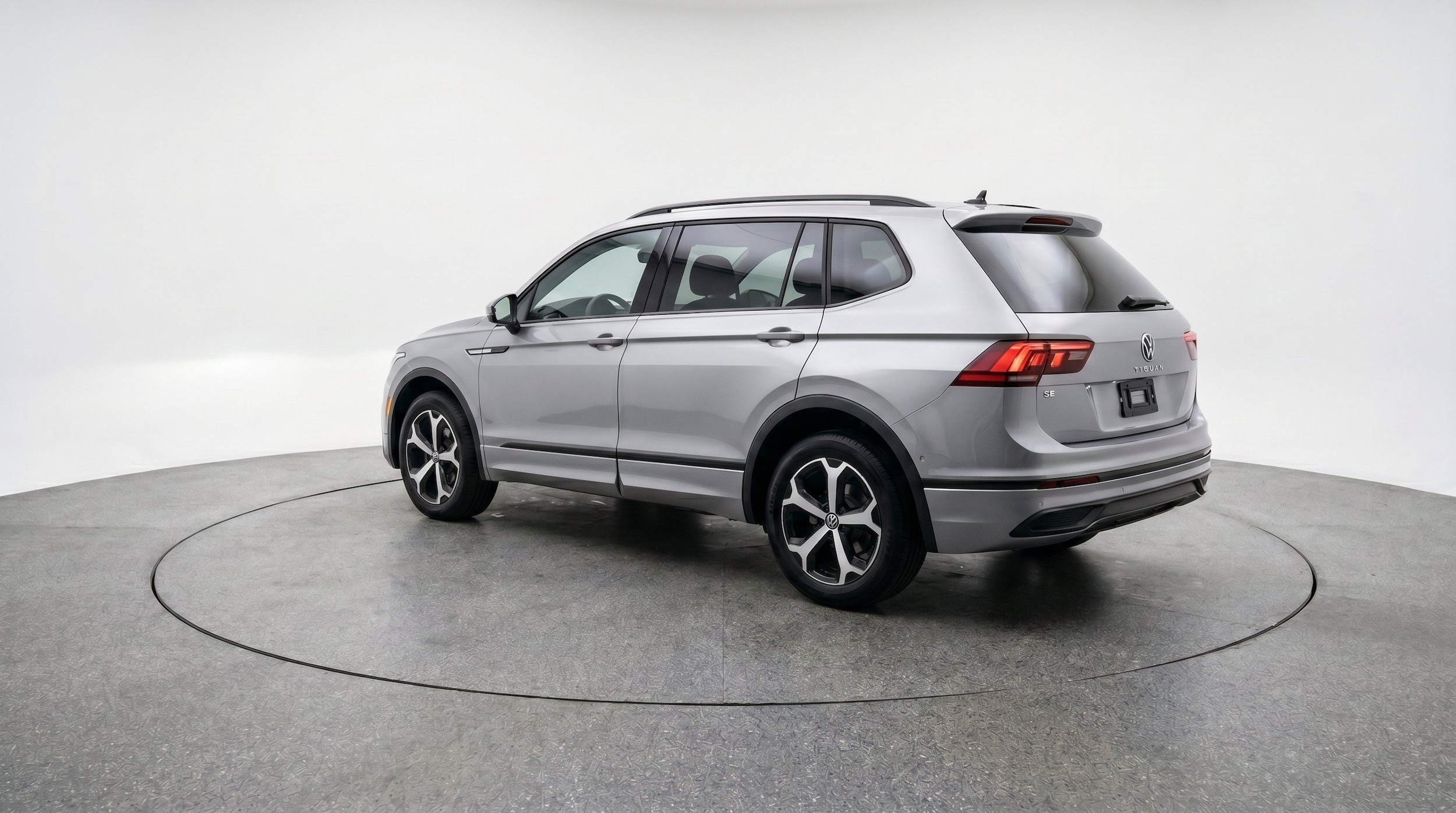 Thumbnail: 2026 Volkswagen Tiguan - 6