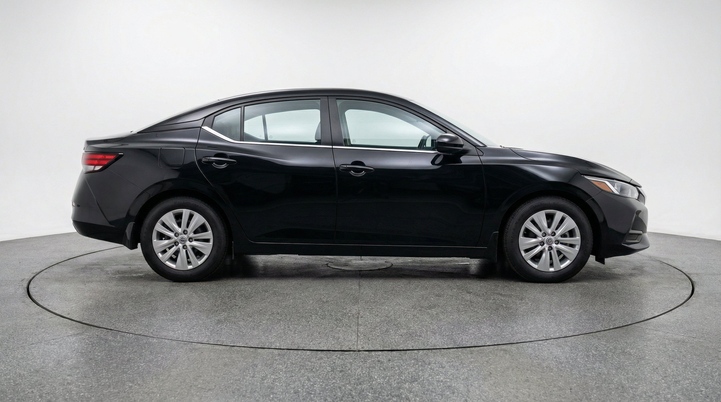 Thumbnail: 2025 Nissan Sentra - 11