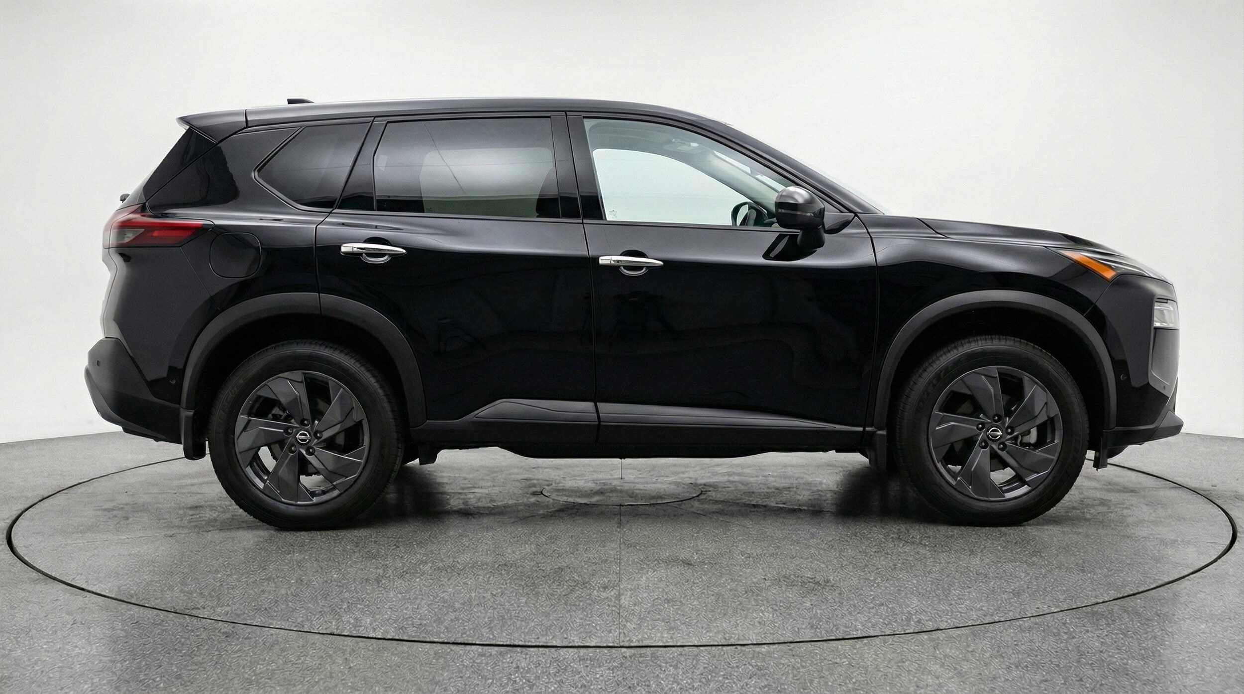 Thumbnail: 2025 Nissan Rogue - 11