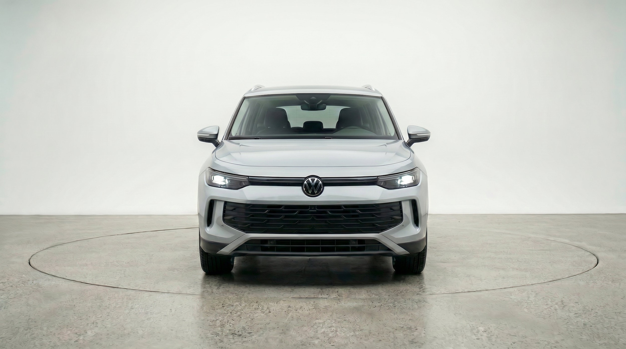 Thumbnail: 2026 Volkswagen Tiguan - 2