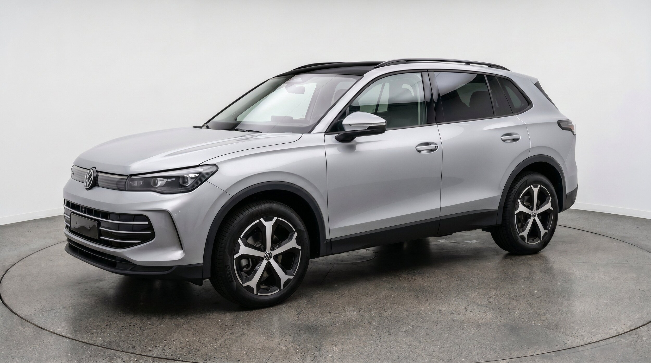 Thumbnail: 2026 Volkswagen Tiguan - 3